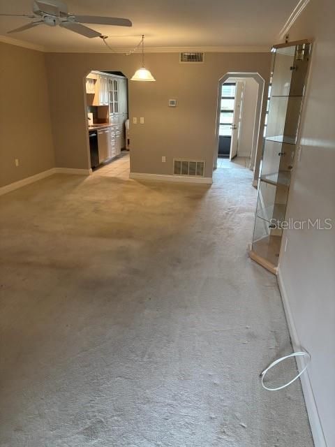 For Rent: $1,900 (2 beds, 2 baths, 1140 Square Feet)