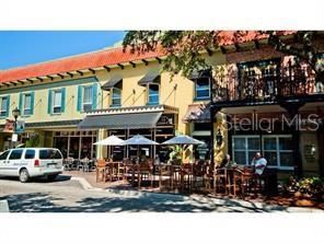 For Sale: $159,000 (2 beds, 1 baths, 1056 Square Feet)