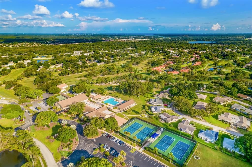 For Sale: $519,900 (2 beds, 2 baths, 1916 Square Feet)