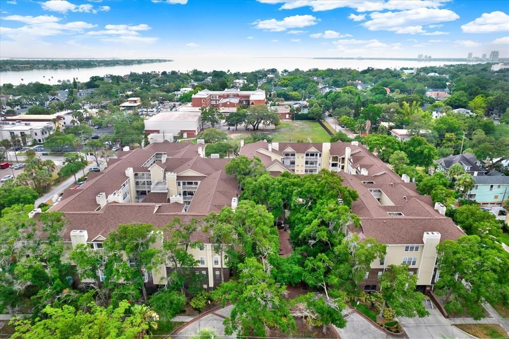 На продажу: $169,000 (1 спален, 1 ванн, 631 Квадратных фут)