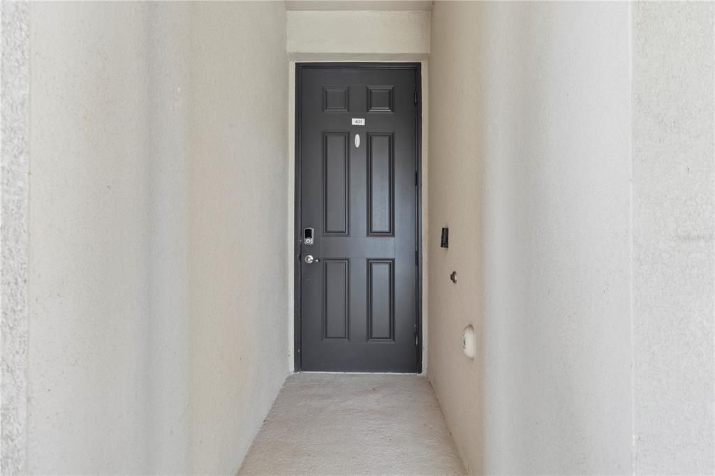 For Sale: $374,900 (2 beds, 2 baths, 1151 Square Feet)