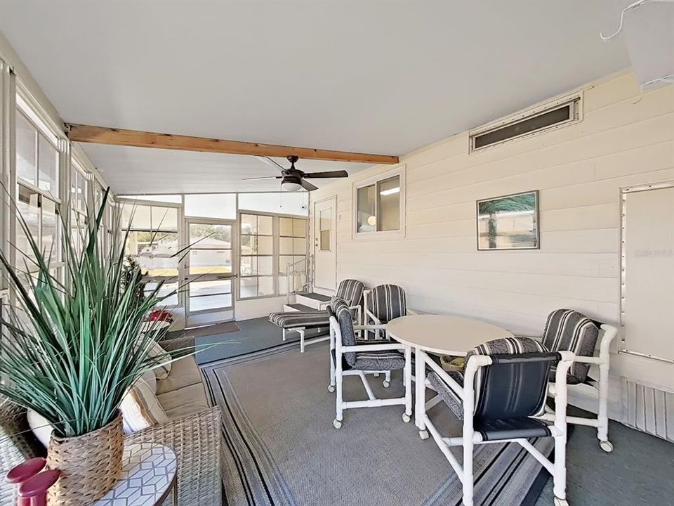 For Sale: $159,777 (2 beds, 2 baths, 1200 Square Feet)