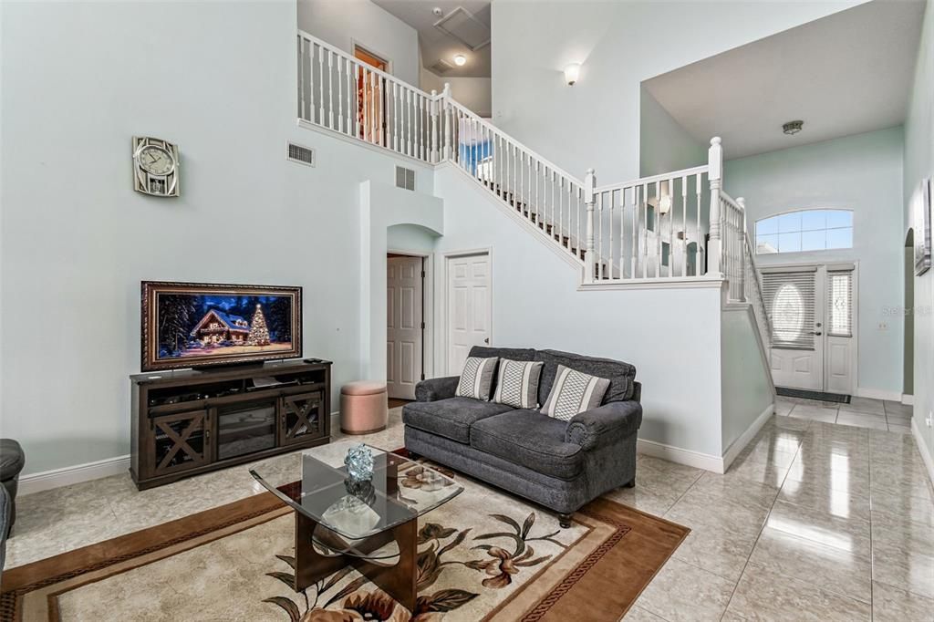 For Sale: $375,000 (4 beds, 2 baths, 2123 Square Feet)