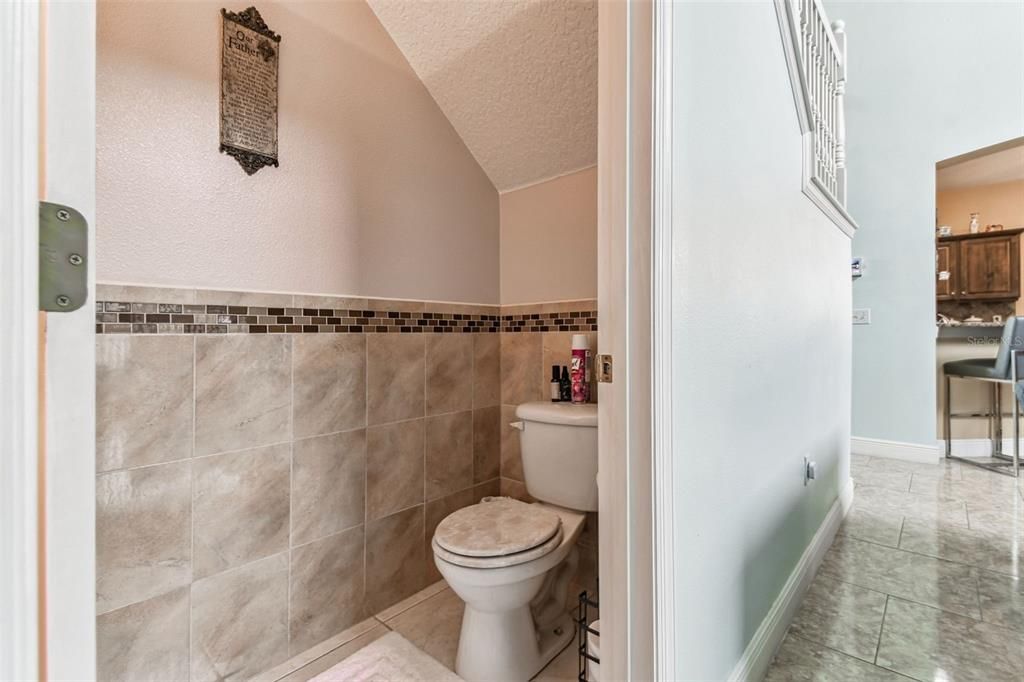 For Sale: $375,000 (4 beds, 2 baths, 2123 Square Feet)