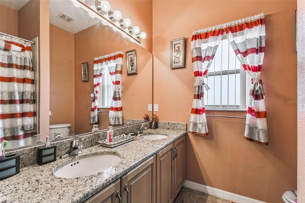 For Sale: $375,000 (4 beds, 2 baths, 2123 Square Feet)