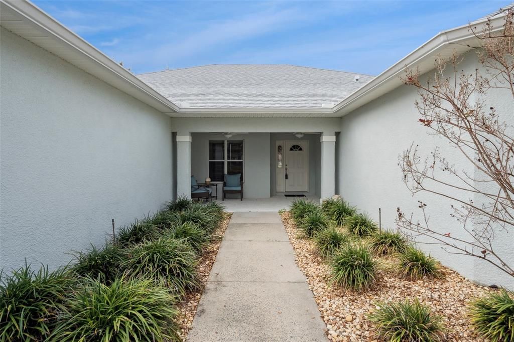 For Sale: $410,000 (2 beds, 2 baths, 2282 Square Feet)