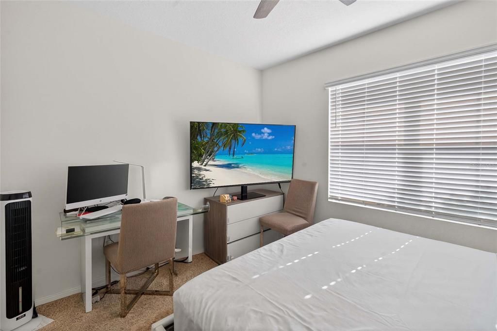 En Venta: $317,000 (3 camas, 2 baños, 1725 Pies cuadrados)