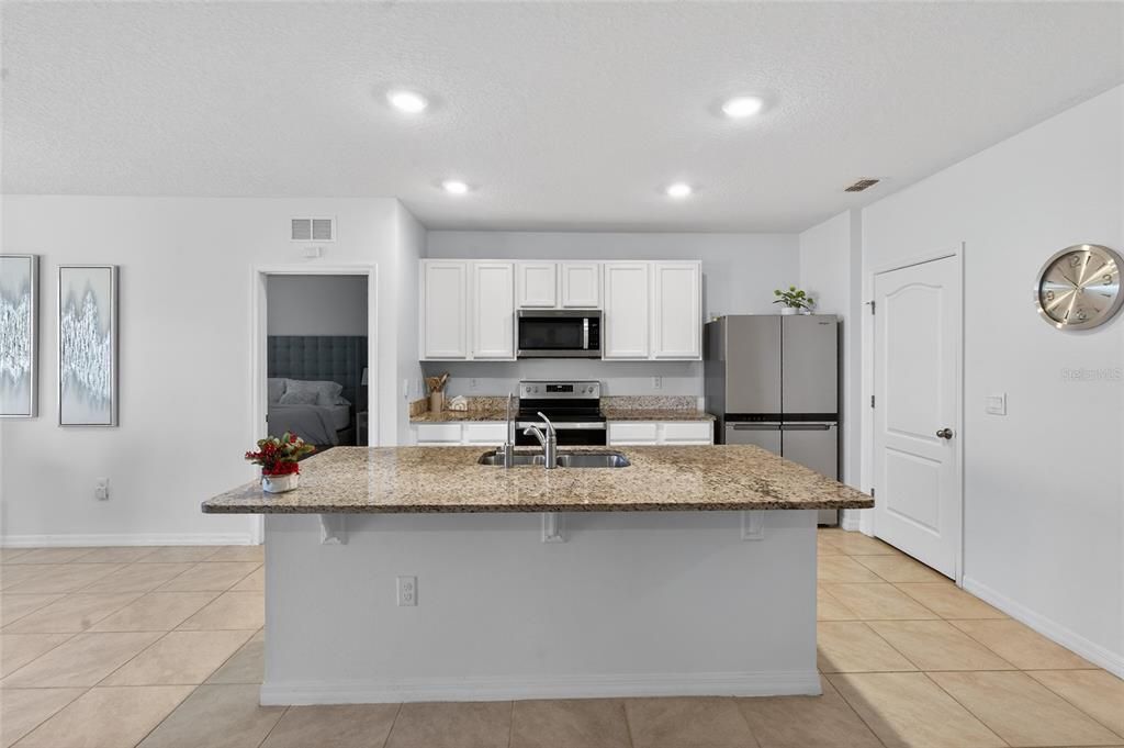 En Venta: $317,000 (3 camas, 2 baños, 1725 Pies cuadrados)