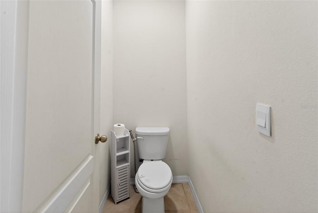 En Venta: $317,000 (3 camas, 2 baños, 1725 Pies cuadrados)