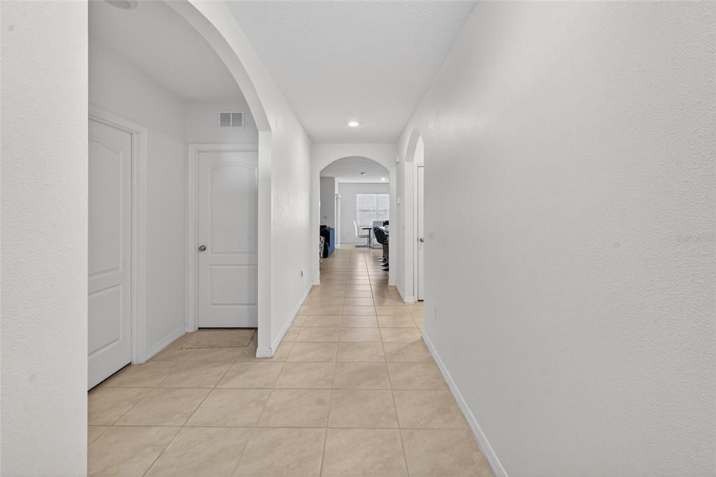 En Venta: $317,000 (3 camas, 2 baños, 1725 Pies cuadrados)