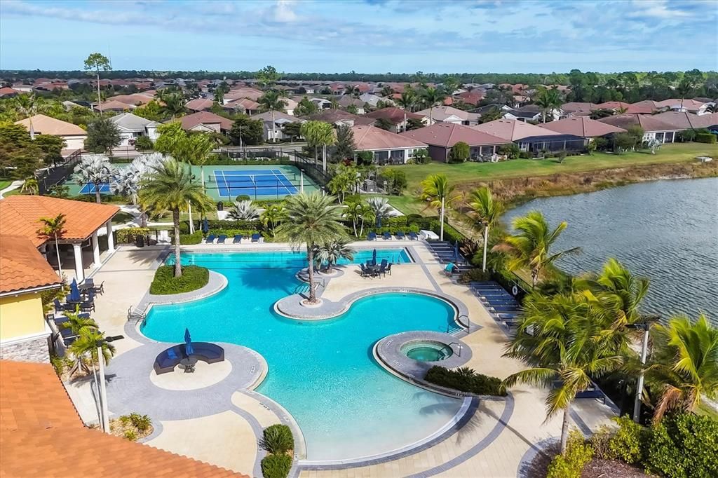 For Sale: $575,000 (3 beds, 2 baths, 1936 Square Feet)