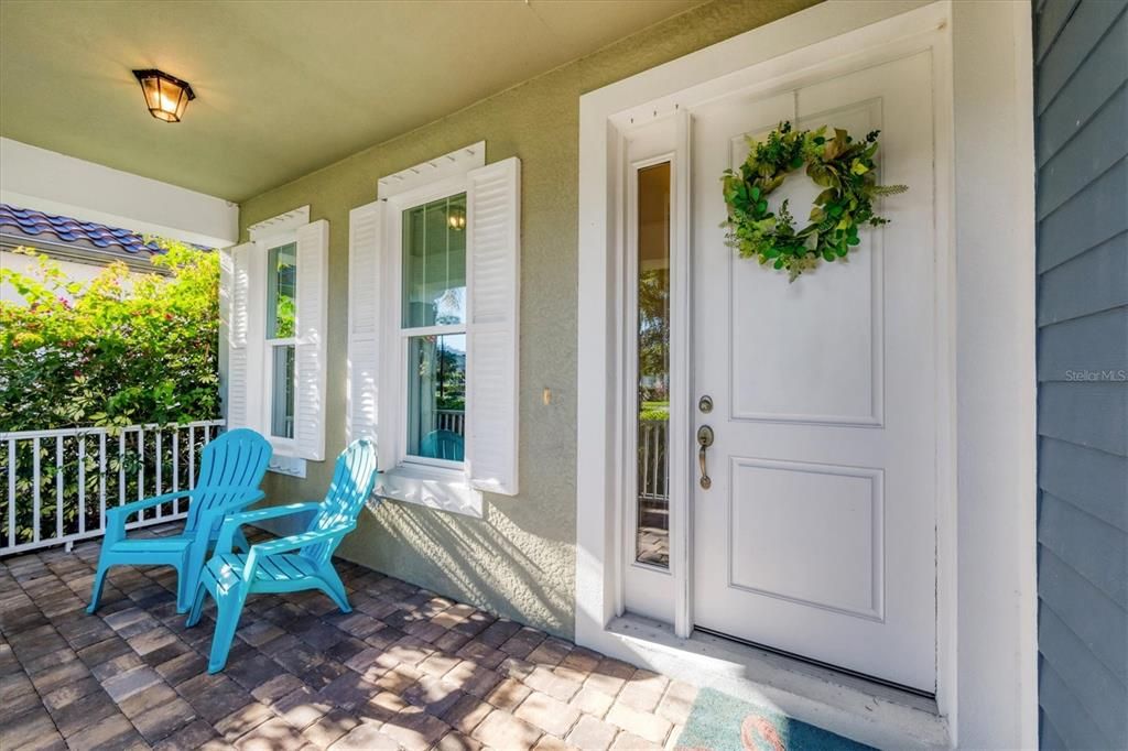 For Sale: $575,000 (3 beds, 2 baths, 1936 Square Feet)