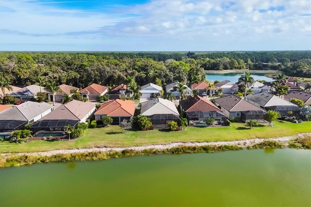 For Sale: $575,000 (3 beds, 2 baths, 1936 Square Feet)