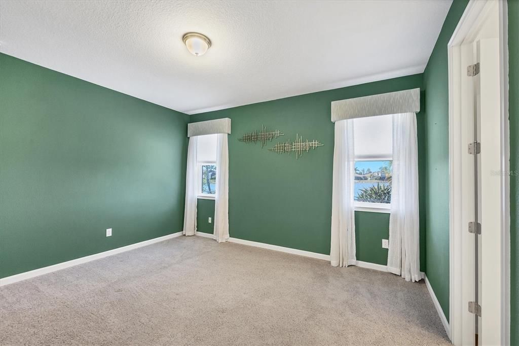 For Sale: $575,000 (3 beds, 2 baths, 1936 Square Feet)