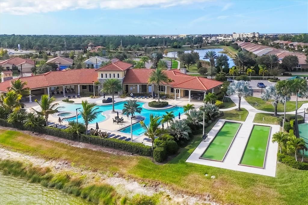 For Sale: $575,000 (3 beds, 2 baths, 1936 Square Feet)