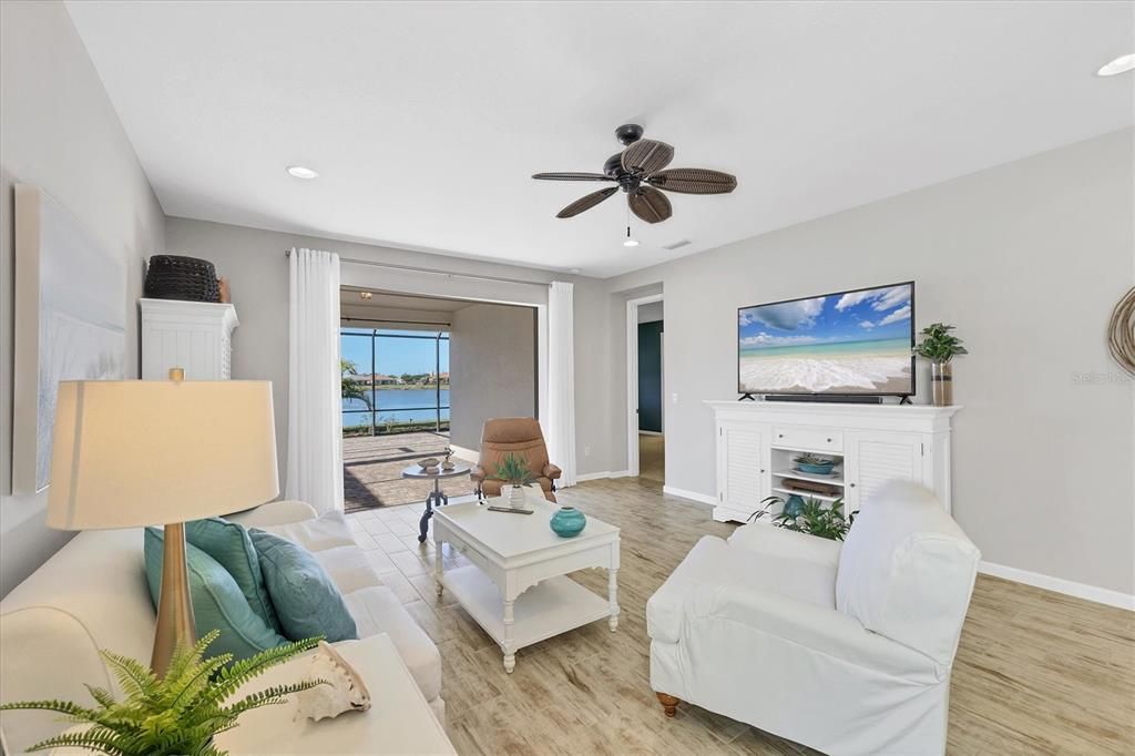 For Sale: $575,000 (3 beds, 2 baths, 1936 Square Feet)