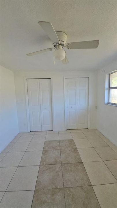 For Rent: $2,500 (3 beds, 1 baths, 2160 Square Feet)