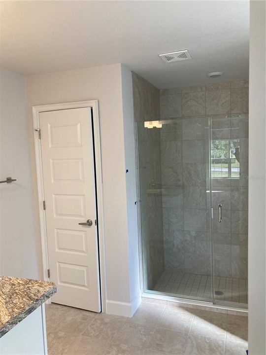 待售: $325,250 (3 贝兹, 2 浴室, 1860 平方英尺)