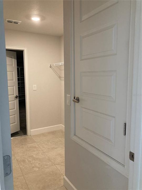 待售: $325,250 (3 贝兹, 2 浴室, 1860 平方英尺)