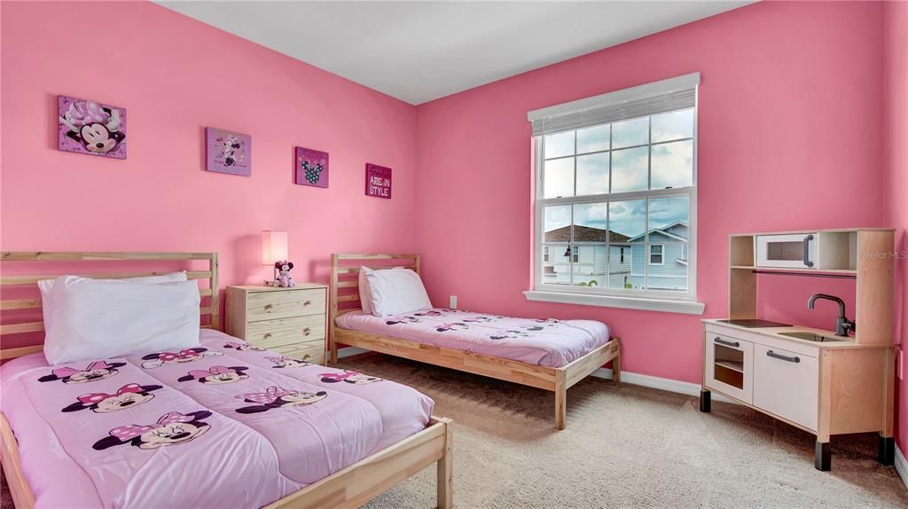 В аренду: $2,950 (5 спален, 4 ванн, 2293 Квадратных фут)