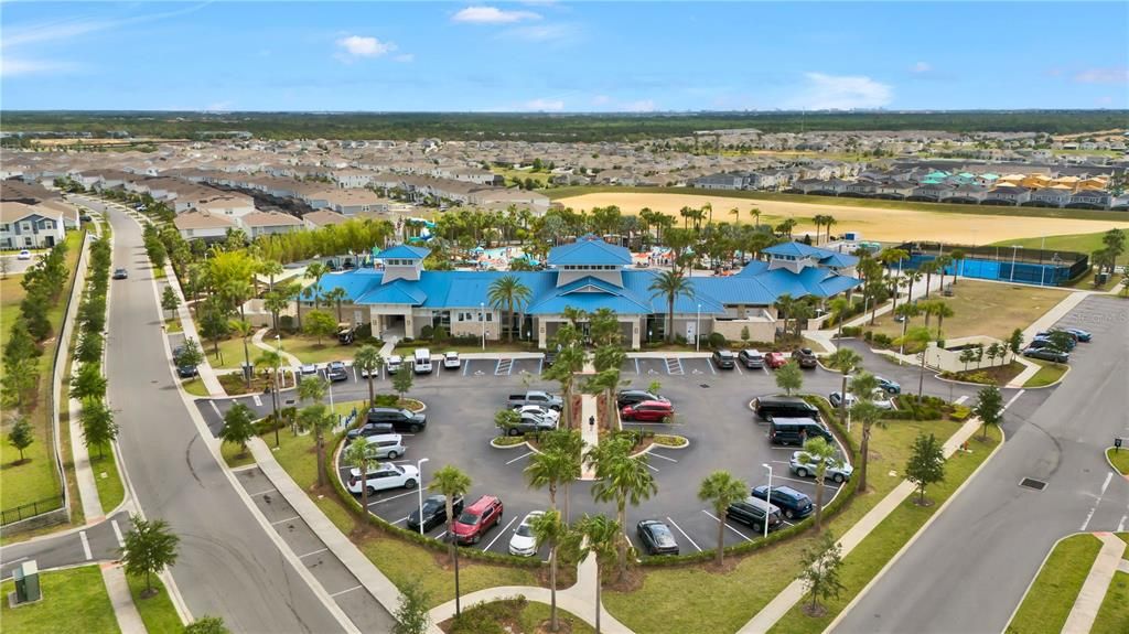 В аренду: $2,950 (5 спален, 4 ванн, 2293 Квадратных фут)