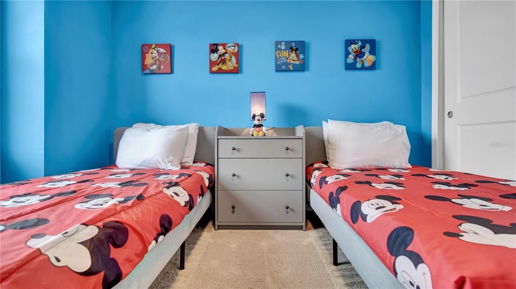 В аренду: $2,950 (5 спален, 4 ванн, 2293 Квадратных фут)