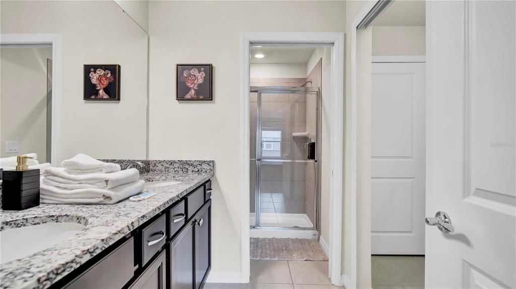 В аренду: $2,950 (5 спален, 4 ванн, 2293 Квадратных фут)