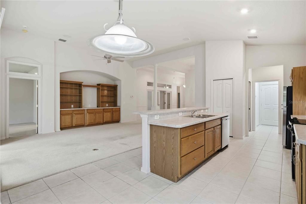 待售: $359,000 (3 贝兹, 2 浴室, 1843 平方英尺)