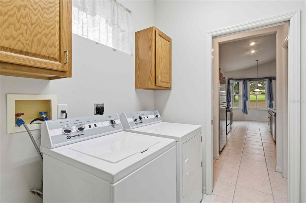 待售: $359,000 (3 贝兹, 2 浴室, 1843 平方英尺)