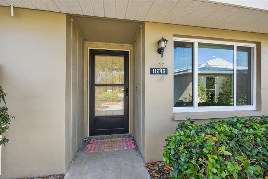 For Sale: $269,000 (2 beds, 2 baths, 1684 Square Feet)