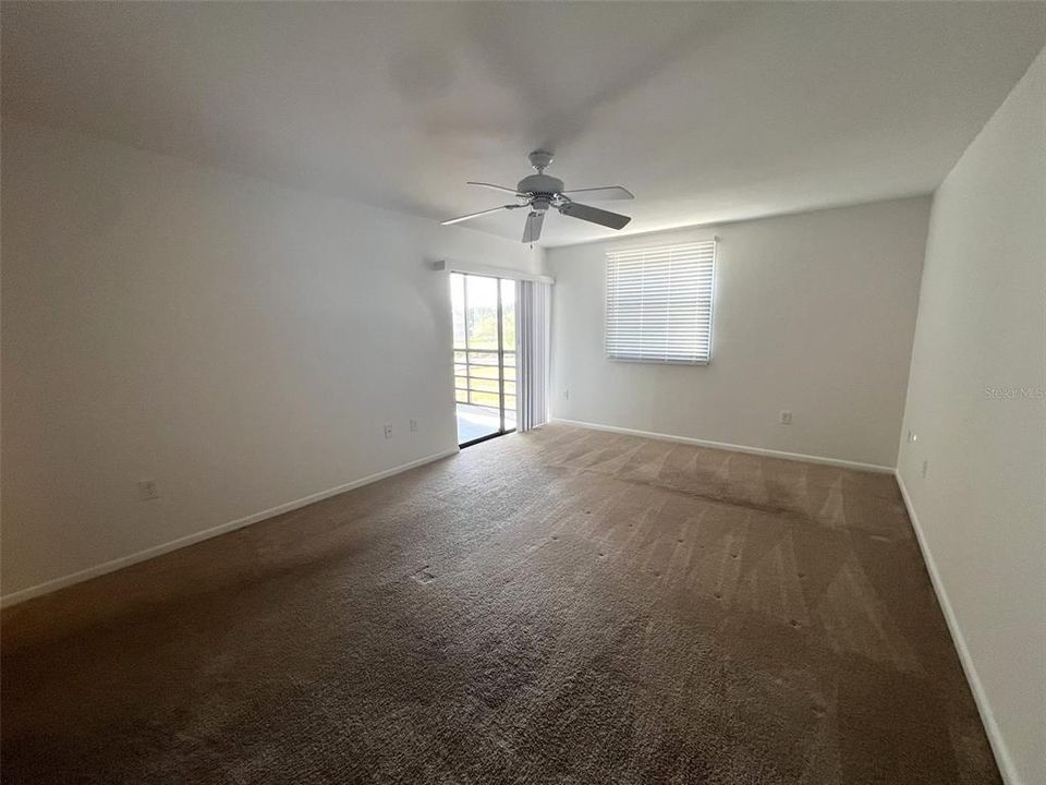 For Rent: $2,195 (3 beds, 2 baths, 1453 Square Feet)