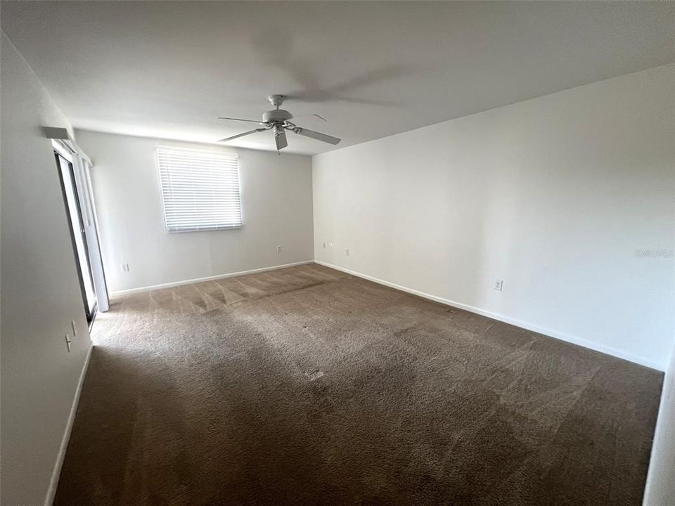 For Rent: $2,195 (3 beds, 2 baths, 1453 Square Feet)