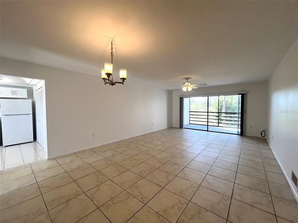 For Rent: $2,195 (3 beds, 2 baths, 1453 Square Feet)