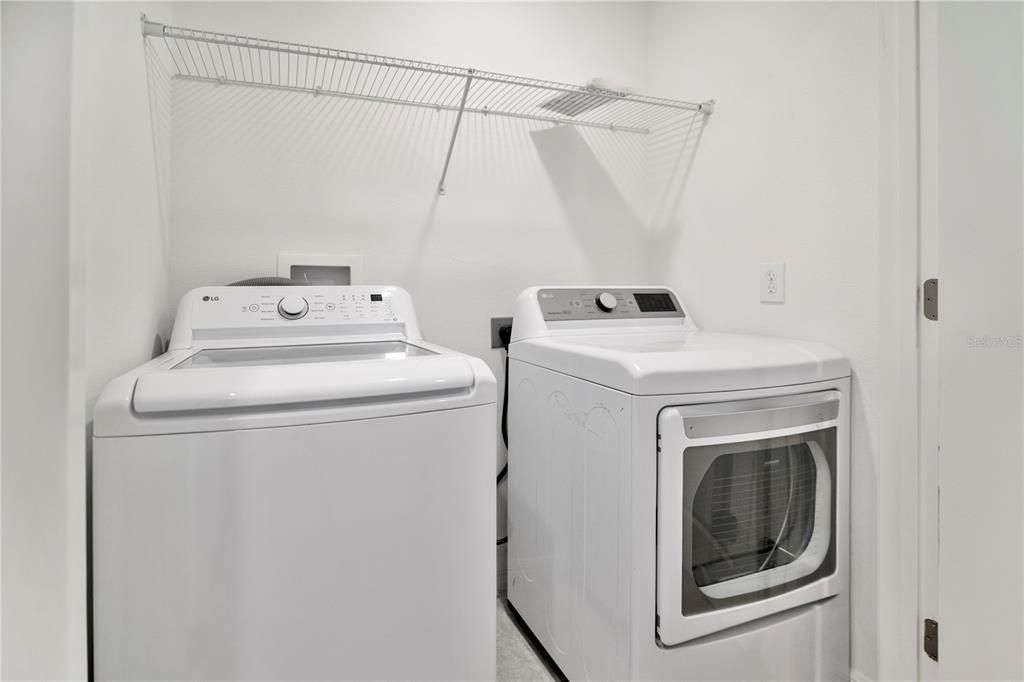 For Sale: $328,000 (3 beds, 2 baths, 1624 Square Feet)