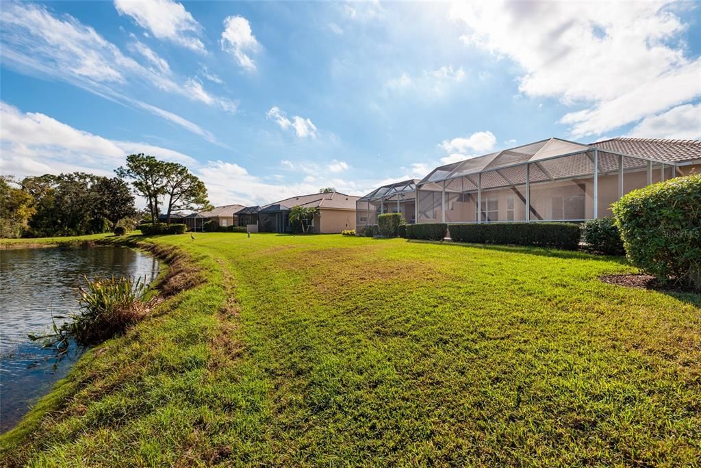 For Sale: $499,900 (2 beds, 2 baths, 1715 Square Feet)