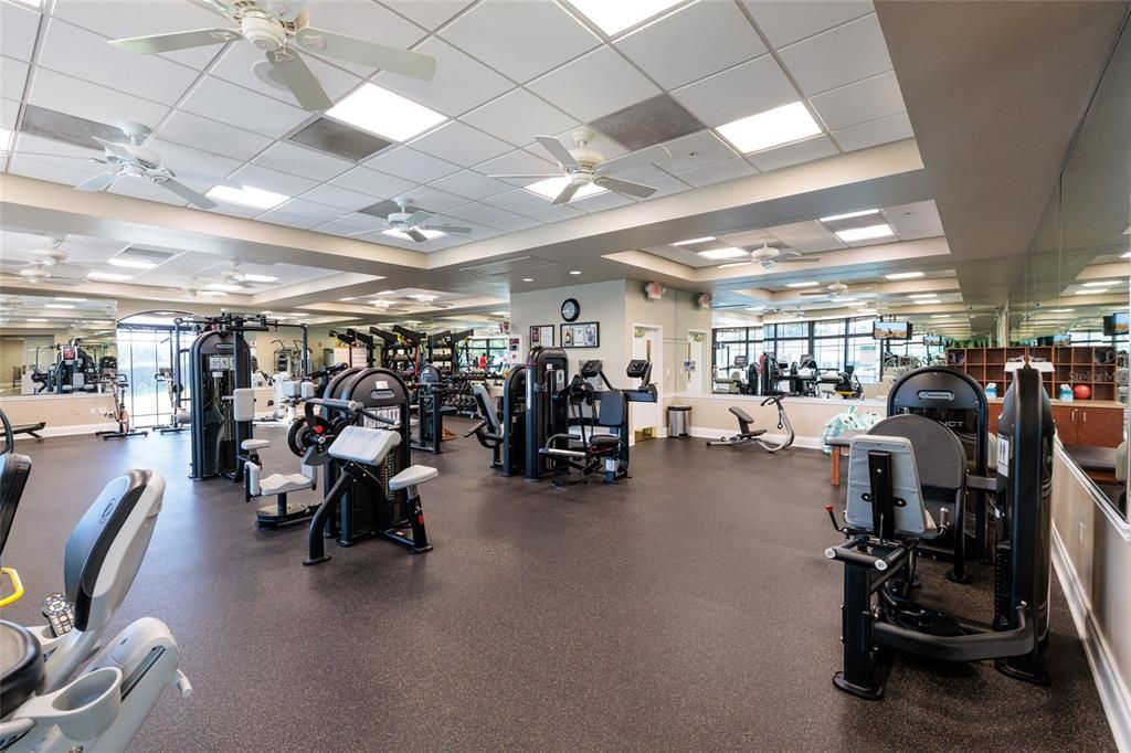 For Sale: $499,900 (2 beds, 2 baths, 1715 Square Feet)