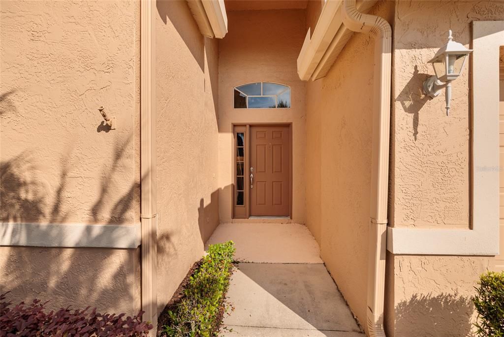 For Sale: $499,900 (2 beds, 2 baths, 1715 Square Feet)