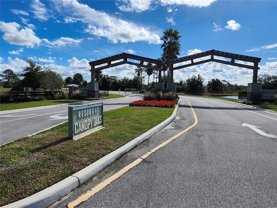 待售: $103,000 (0.09 acres)