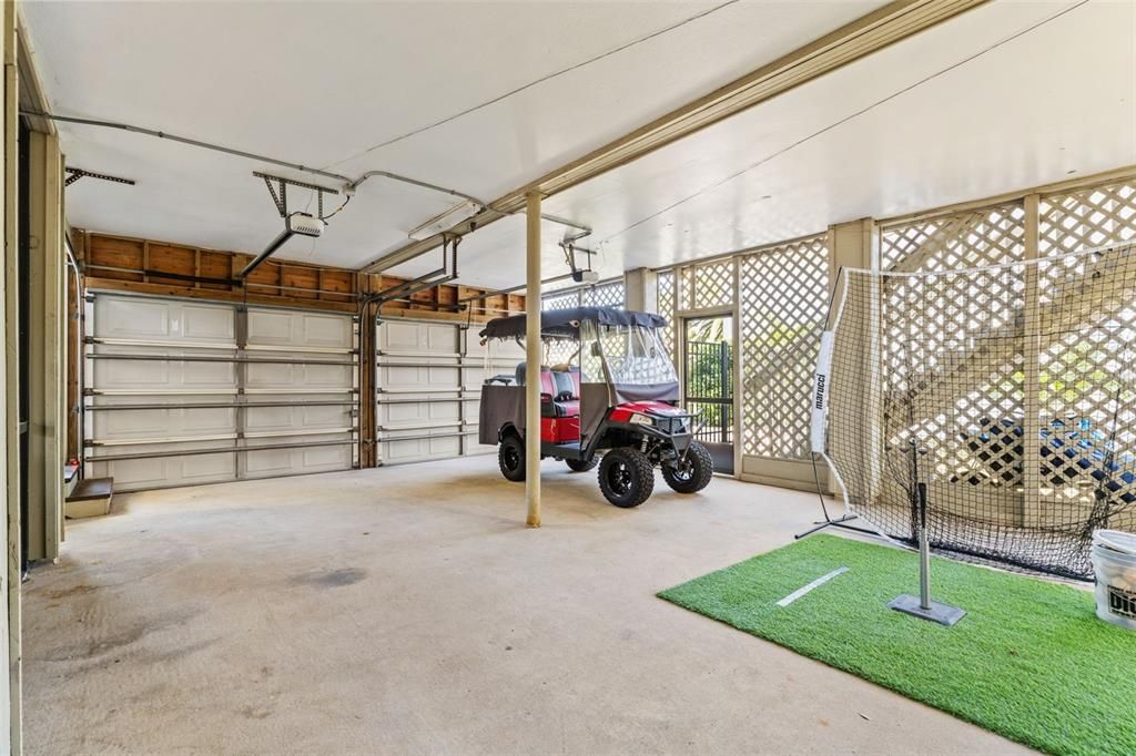 For Sale: $750,000 (3 beds, 2 baths, 1750 Square Feet)