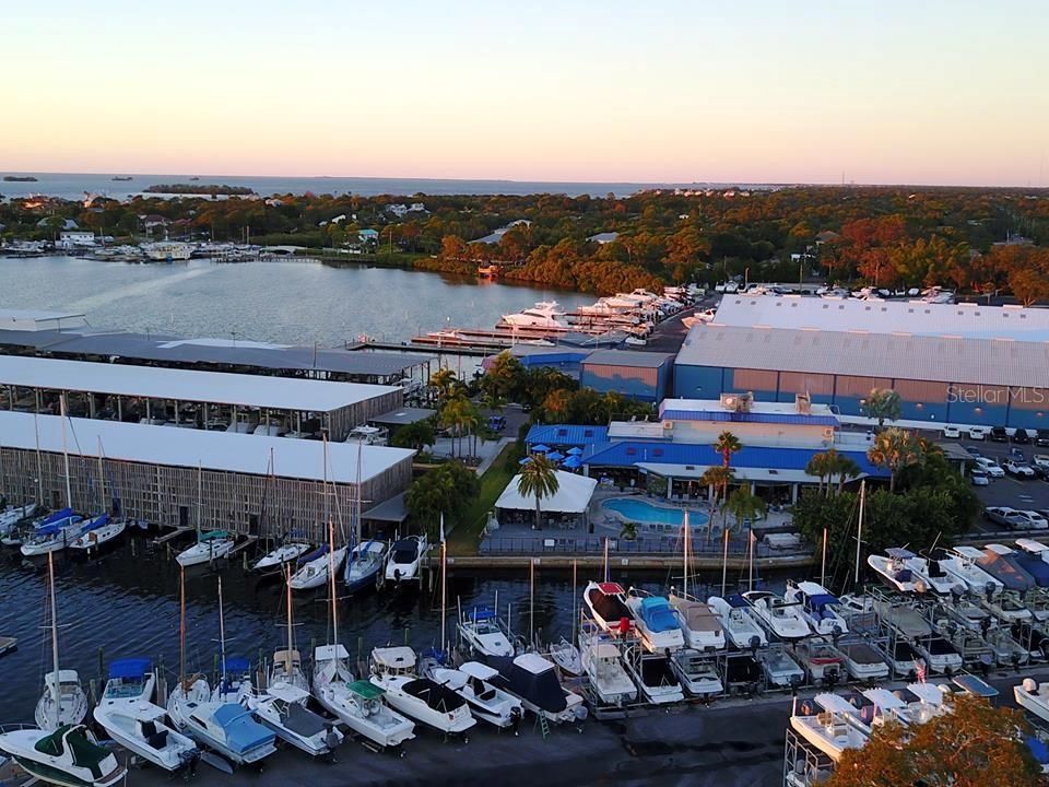 For Sale: $750,000 (3 beds, 2 baths, 1750 Square Feet)