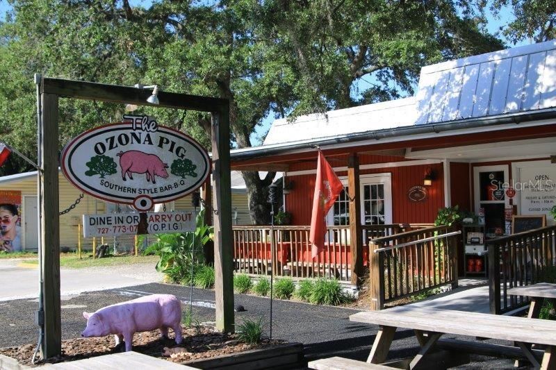 For Sale: $750,000 (3 beds, 2 baths, 1750 Square Feet)