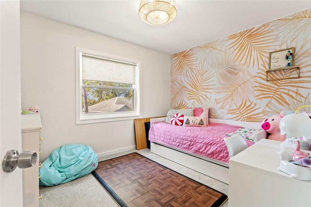 For Sale: $750,000 (3 beds, 2 baths, 1750 Square Feet)