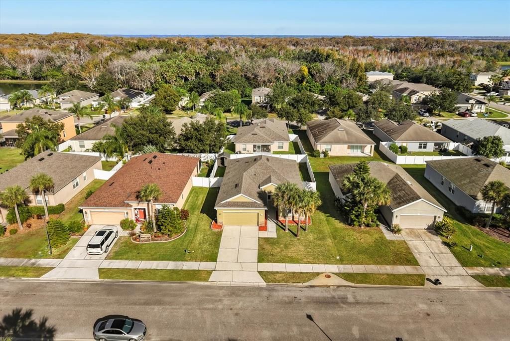 For Sale: $365,000 (3 beds, 2 baths, 1833 Square Feet)