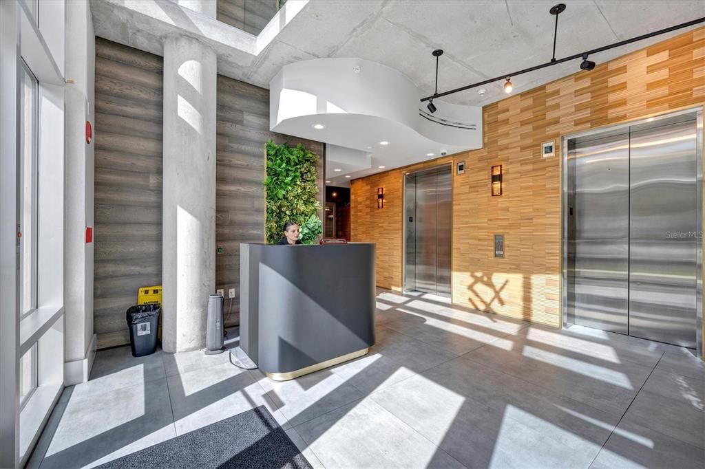 В аренду: $4,500 (1 спален, 1 ванн, 1000 Квадратных фут)