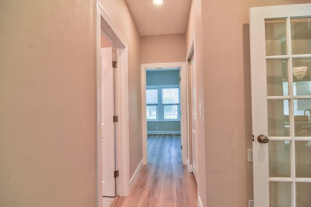 For Rent: $4,300 (3 beds, 2 baths, 1402 Square Feet)