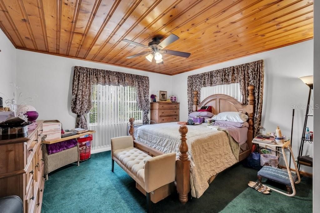 待售: $1,000,000 (2 贝兹, 2 浴室, 1113 平方英尺)