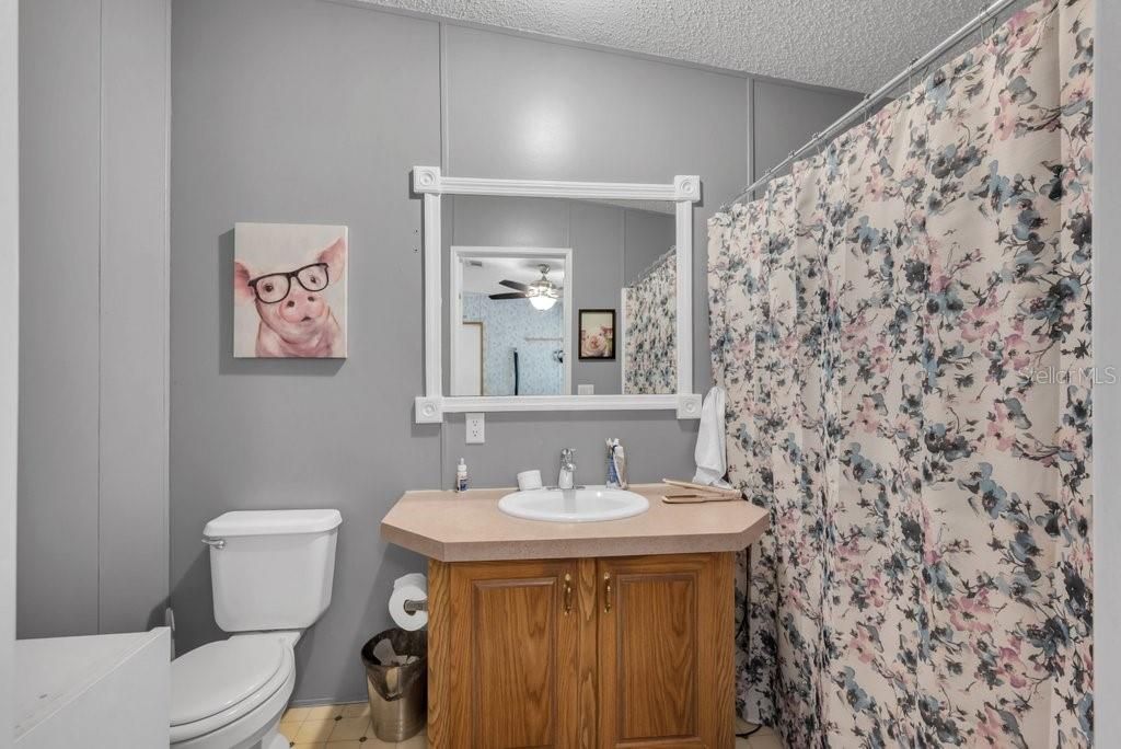 待售: $1,000,000 (2 贝兹, 2 浴室, 1113 平方英尺)