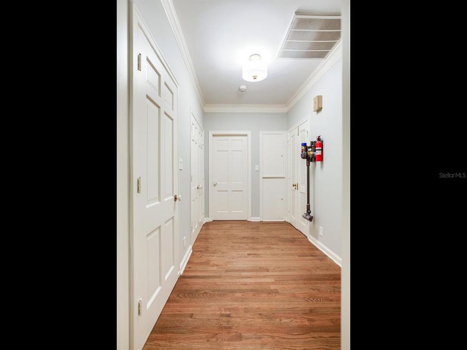 For Rent: $6,150 (2 beds, 2 baths, 2329 Square Feet)