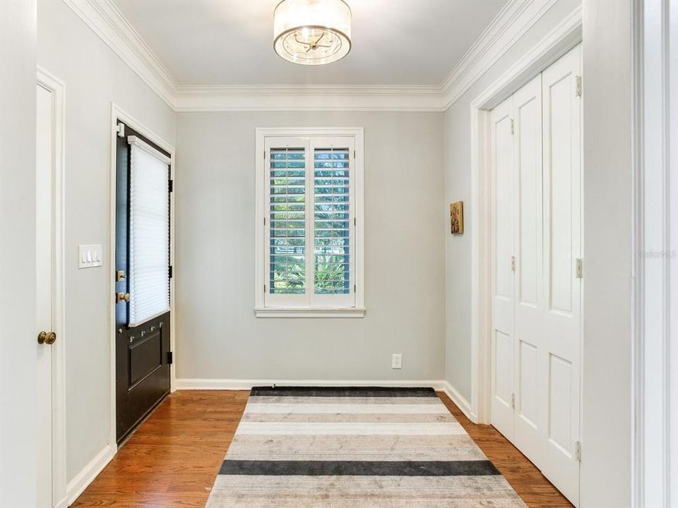 For Rent: $6,150 (2 beds, 2 baths, 2329 Square Feet)