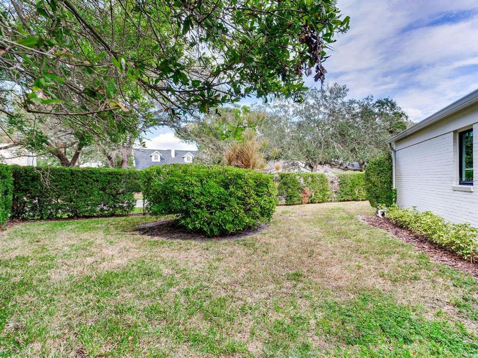 For Rent: $6,150 (2 beds, 2 baths, 2329 Square Feet)